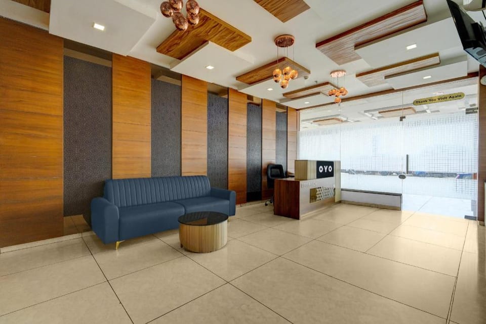Hotel O Grand Ekta Hotel in Gujarat