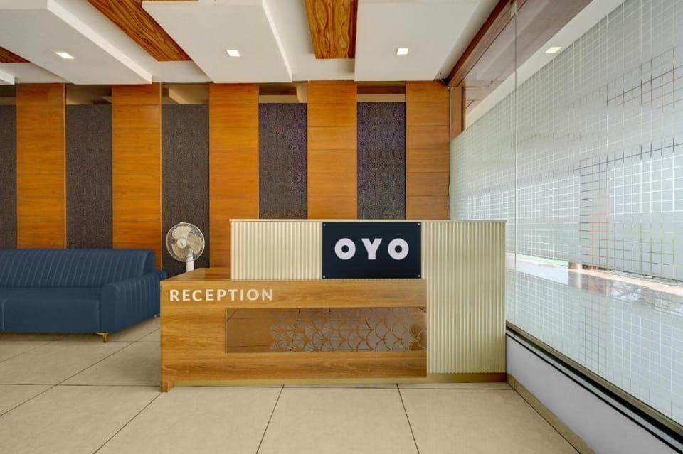 Hotel O Grand Ekta Hotel in Gujarat