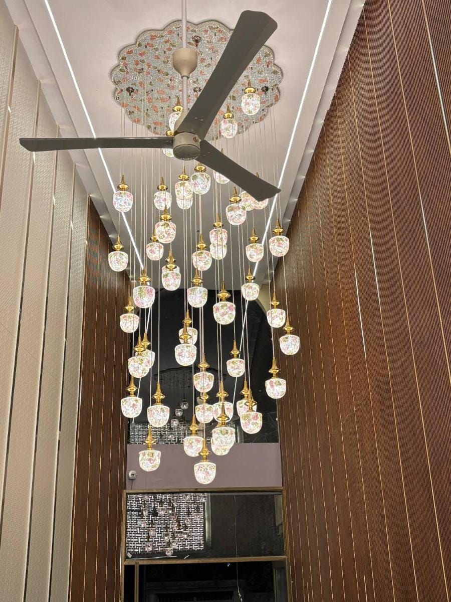 Shri Radha Krishnam Hotel in Uttar Pradesh
