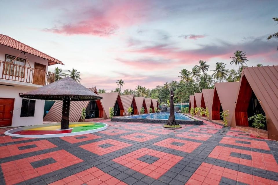 Royal Empire Resort Hotel in Thiruvananthapuram