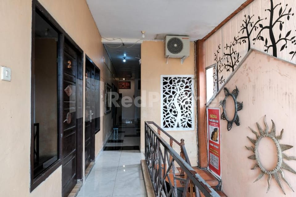 Art Guesthouse Syariah Near Malioboro RedPartner Hotel in Yogyakarta