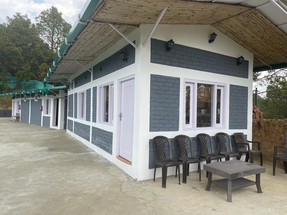 Orchard Hill Retreat Hotel in Uttarakhand