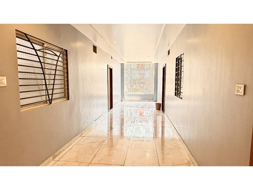 DhamStay Hotel White Star Near Mahakaleshwar Temple Ujjain Hotel in India