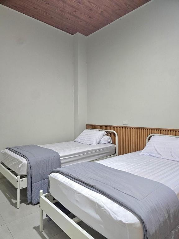 JF Homestay Syariah Hotel in Indonesia
