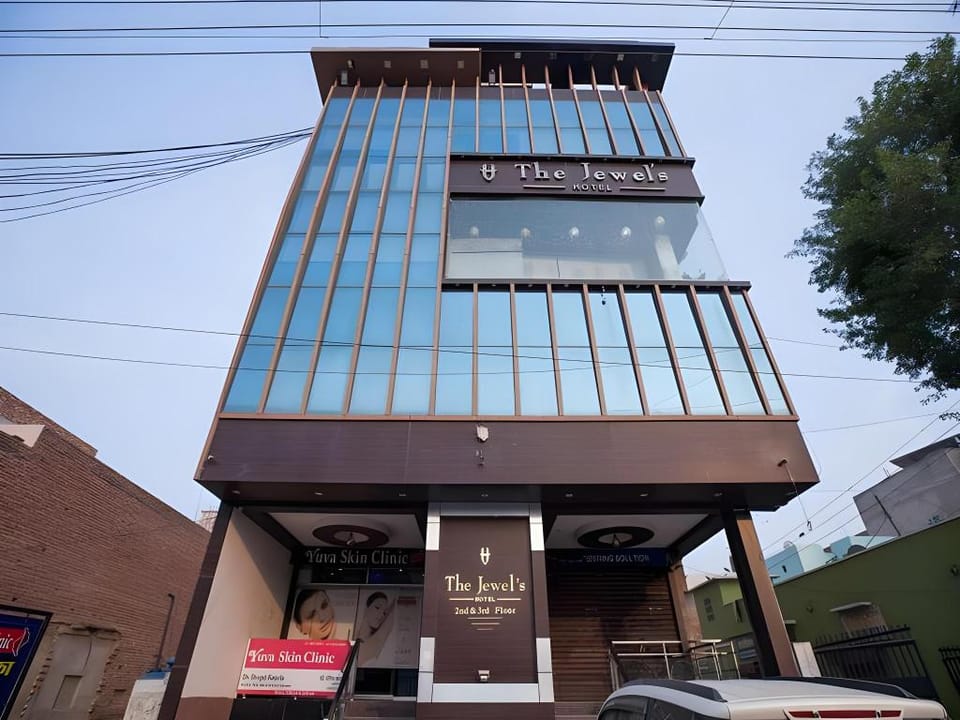 The Jewel's Hotel in Haryana