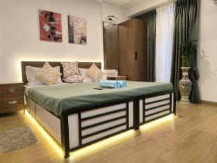 Orraica Stays Neon Hometels Apartment in Pune