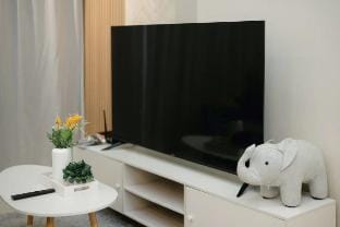 Skyline 1BR @ Trion KL 63 | High Floor City Views Apartment in Federal Territory of Kuala Lumpur