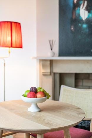 Suite 4, Berkeley Suites Apartment in Bristol
