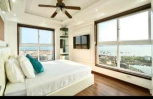 Chuỗi căn hộ 3 phòng ngủ nhìn ra biển Apartment in Vietnam