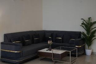 The Igloo –3BHK | FF | Near Taj Mahal by Homeyhuts Apartment in Agra