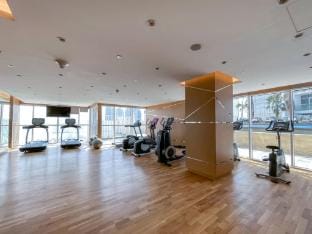 Stayshort - Damac Hills sleeps 2 near Golf Courses Apartment in Dubai