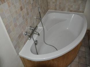 Getaway for 10 Near Slopes Apartment in Les Deux Alpes
