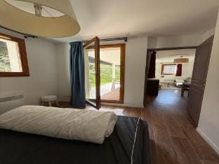 Apartment in Les Deux Alpes near Ski Resort Apartment in Les Deux Alpes