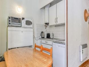 Bright Retreat by the Beach Apartment in Agde