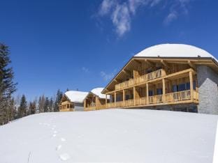 Apartment in La Rosiere near Ski Slopes Apartment in Montvalezan