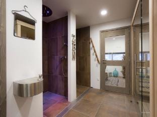 Apartment in La Rosiere with Ski Access Apartment in Montvalezan
