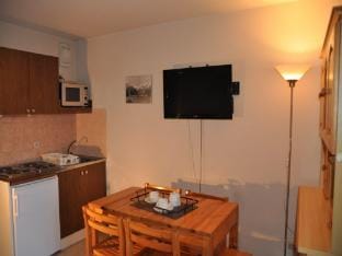 Panoramic Alpine Stay Apartment in Les Deux Alpes