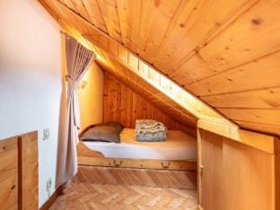Studio in Saint-Sorlin near Ski Slopes Apartment in Saint-Sorlin-d'Arves