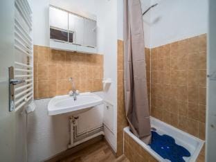 Studio in Allos with Stunning Mountain Views Apartment in Barcelonnette