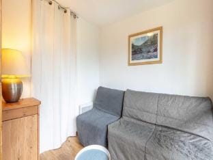 Mountain Bliss at Chamrousse Base Apartment in Provence