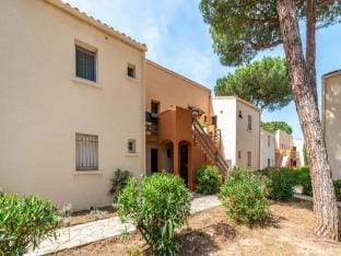 Peaceful Stay Near the Coast Apartment in Agde