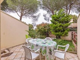 Cozy Retreat Near Agde Beach Apartment in Agde