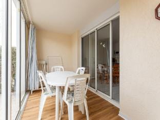 Charming Coastal Escape in Agde Apartment in Agde