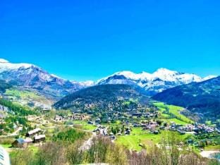 Apartment in France with Ski Slope Access Apartment in Allos