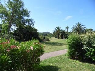 Prestige Cap Esterel, Rez  Jardin Villa, vue mer Apartment in Saint-Raphael