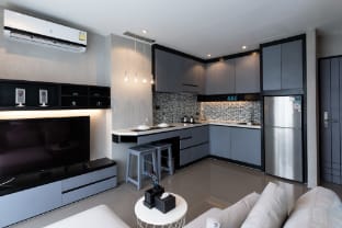 Suite Zenith 1BR|Rooftop Pool &Bar|Citygate Kamala Apartment in Kamala