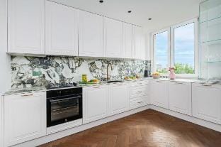 Premium Lumina apartment with parking Apartment in Warsaw