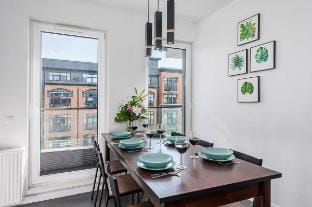 Luxury apart for family next to Księży Młyn Apartment in Poland