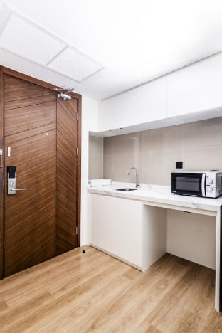 Suite Marella 1BR | Pools & Shuttle to Nai Harn Apartment in Rawai