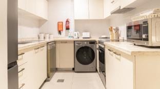Elegant 1BHK Apartment with Courtyard View Pacific Apartment in Ras al Khaimah