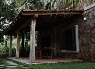 Shikara, The Tower House Vacation rental in Karnataka