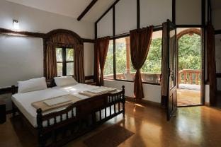 Kundapura Beach stay: AC Earth Cottage Vacation rental in Karnataka