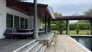 The Majestic Estate – 6-Bedroom Private Villa Vacation rental in Pa Klok