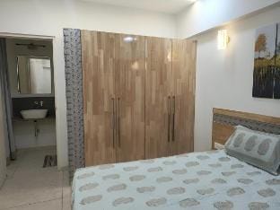 Your Private Room in a Luxury Urban Oasis Vacation rental in Ahmedabad