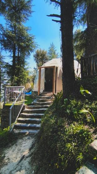 Hayden Hillside : The Geodome Experience Vacation rental in Himachal Pradesh
