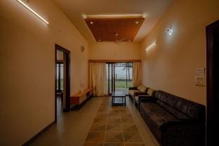 Urban Bay Beach Villa (Vitamin Sea Shiriya) Vacation rental in Kerala