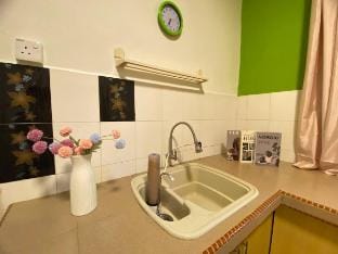 Eden Residence Bukit Beruang 4BR 11Pax - BigGarden Vacation rental in Malacca