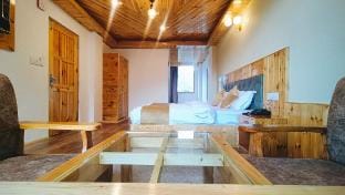 New Standard Rooms Nayra Hotel Vacation rental in Himachal Pradesh