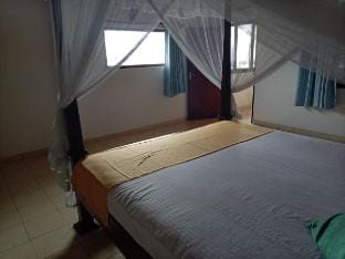 If you looking for the closest place to the beach Vacation rental in Hikkaduwa