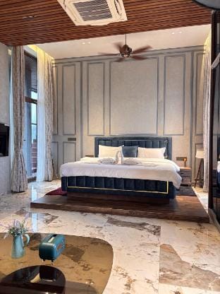Rose Gold Stay Luxury Villa with Pool & ScenicView Vacation rental in Lonavla