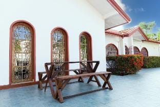 Dutch elegance meets tropical luxury in Negombo Vacation rental in Negombo