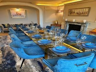 Manor Retreat near Milton Keynes with Hot Tub Vacation rental in Aylesbury Vale