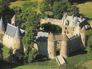 Family Chateau Retreat Vacation rental in Nouvelle-Aquitaine