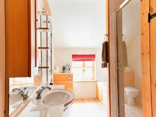 Cottage in Wales near Brecon Beacons Trails Vacation rental in Wales