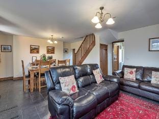 Cottage in Cambrian Mountains near Dyfi Biosphere Vacation rental in Tirymynach