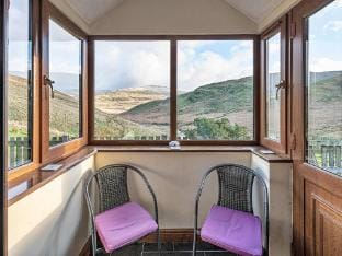 Cottage in Cambrian Mountains near Dyfi Biosphere Vacation rental in Tirymynach